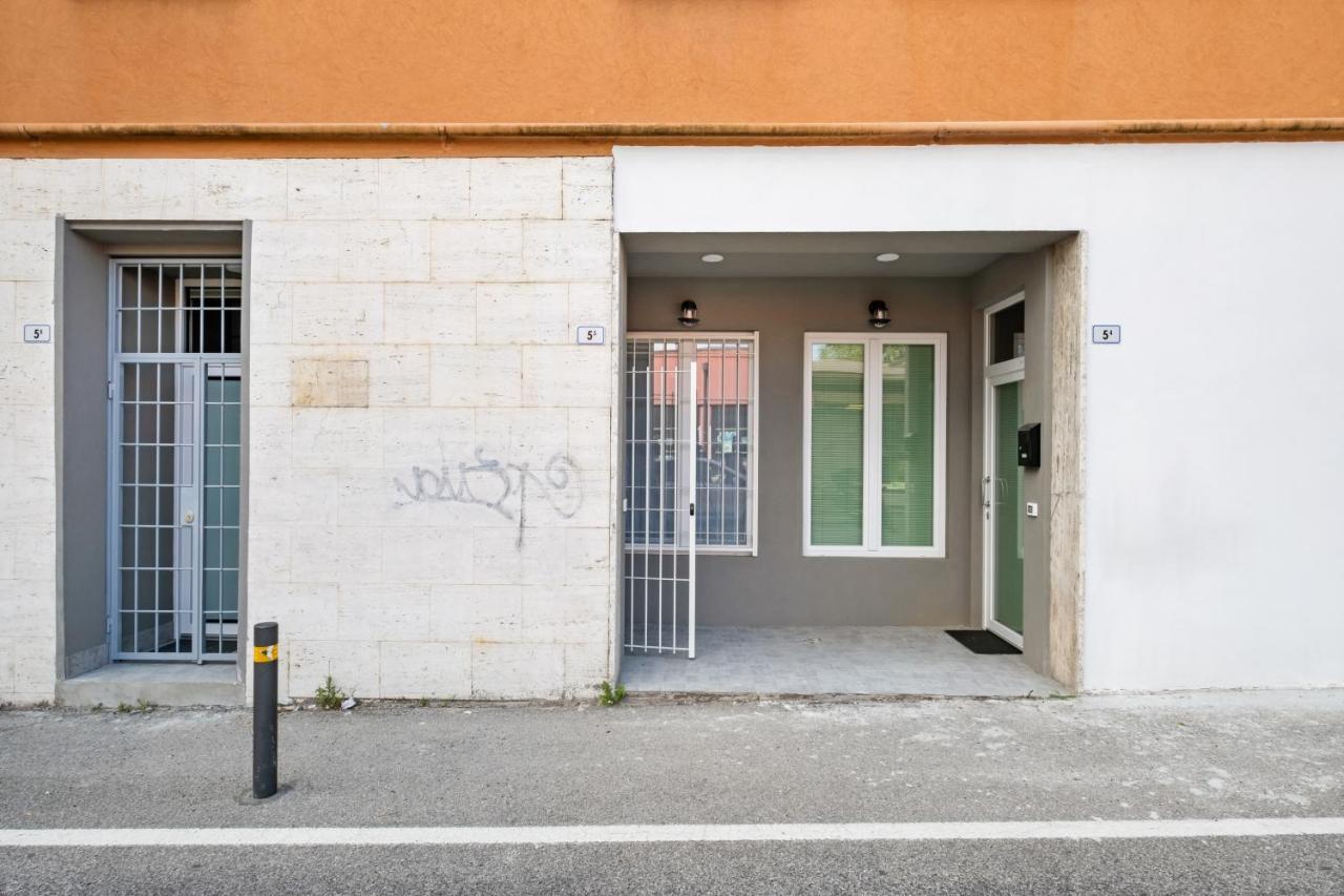 A Pochi Minuti Da Fiera Bologna Apartment Exteriör bild